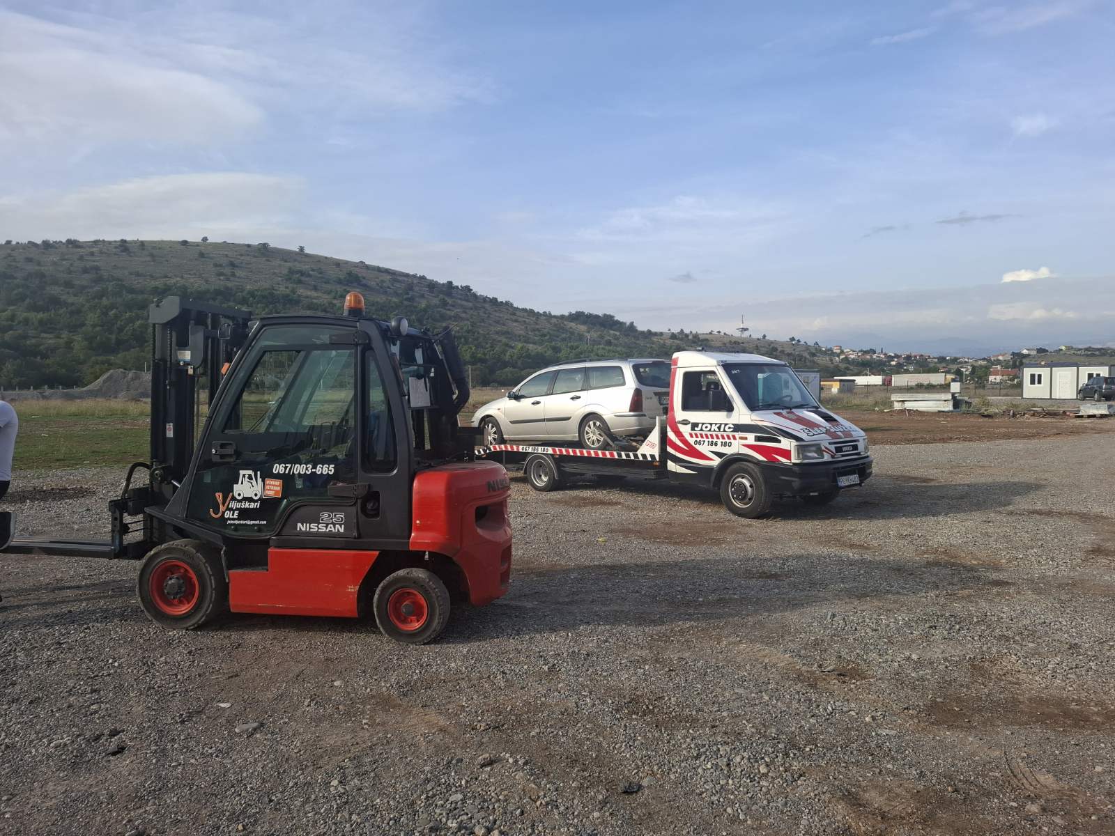 Utovar i istovar viljuškarom, iznajmljivanje viljuškara, platforme – Podgorica, Budva, Tivat, Bar, Kotor, Herceg Novi – Crna Gora422574